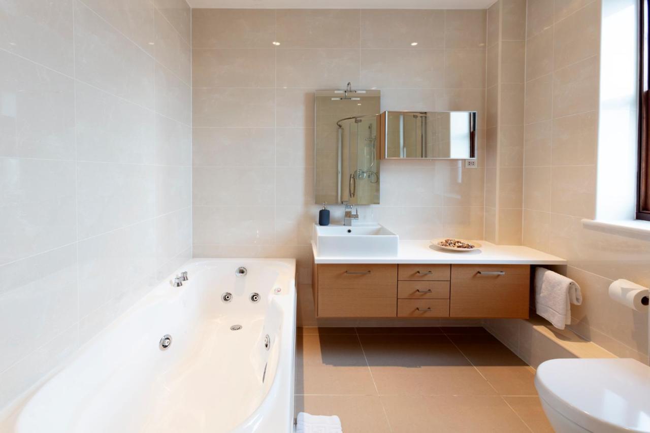 Hampden Apartments - The Henry Windsor Esterno foto